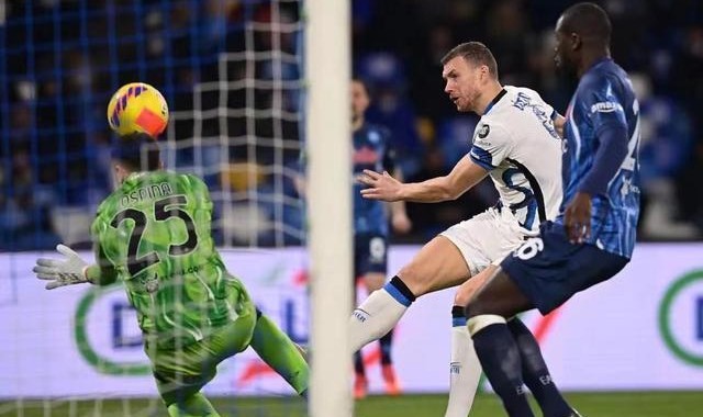  国际米兰主场力克尤文图斯，意甲榜首之争白热化