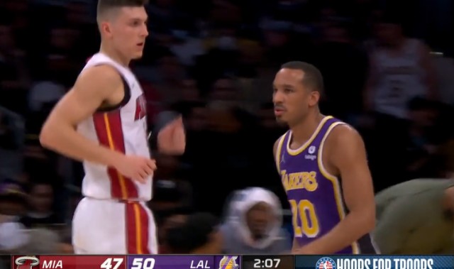  巴特勒三双热火加时险胜尼克斯  