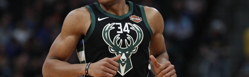  布里奇斯高效发挥篮网客场爆冷击败雄鹿