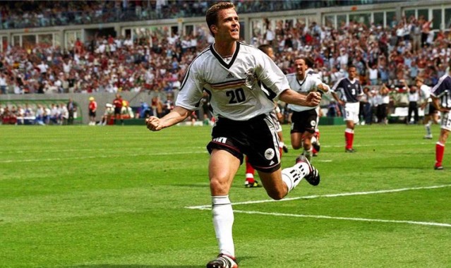  意甲金靴争夺白热化四大射手差距缩小  