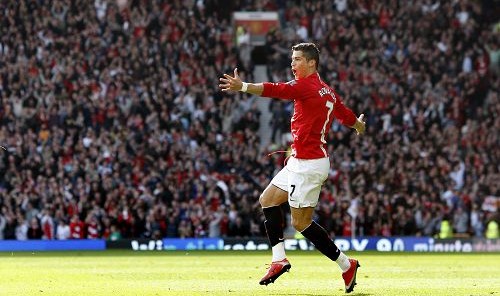  维拉公园球场见证奇迹，阿斯顿维拉补时绝杀