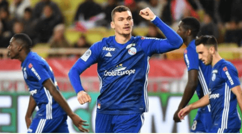  斯特拉斯堡补时绝杀昂热收获宝贵三分  