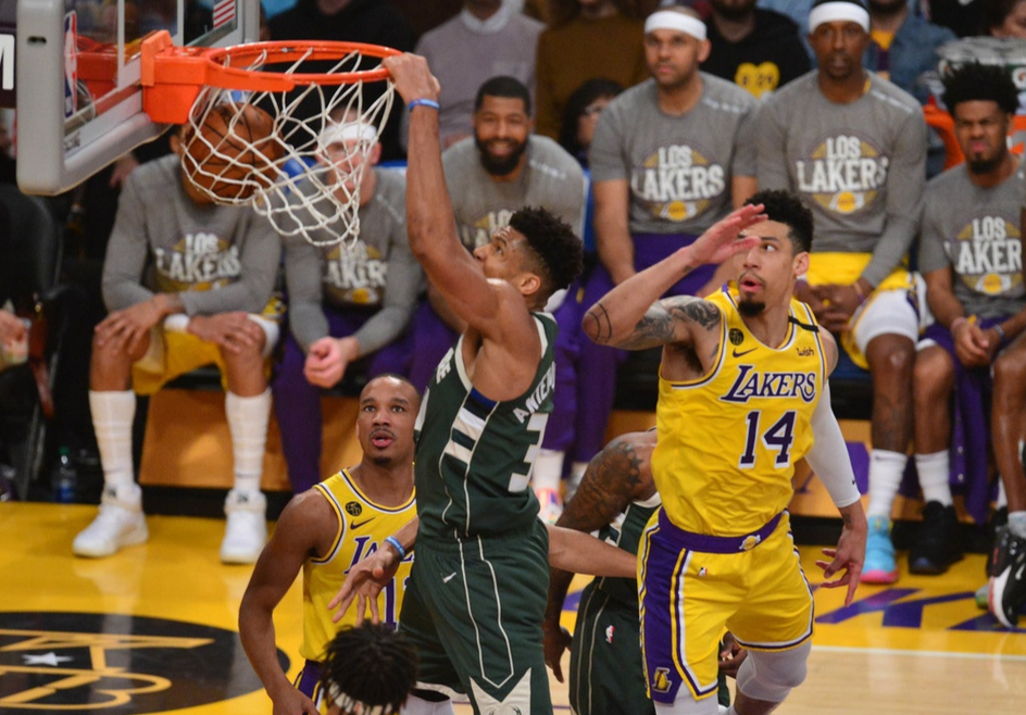  福克斯关键三分绝杀湖人，国王终结紫金军团连胜