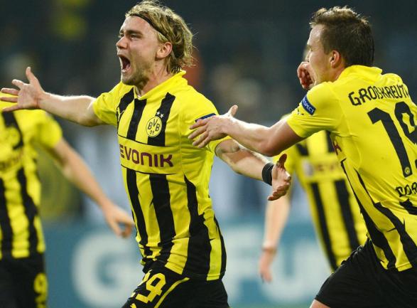  多特蒙德青春风暴席卷柏林联合收获三分